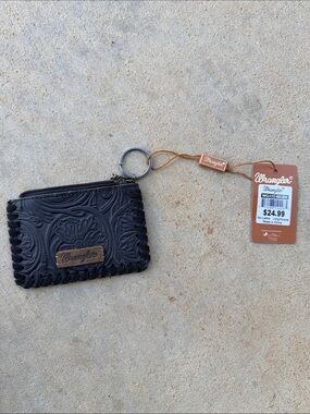 *NWT* Wrangler Black Embossed Leather Zip Coin Wallet Keyring
